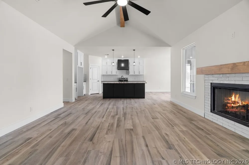 13123 Whimsical Kingston, OK 73439