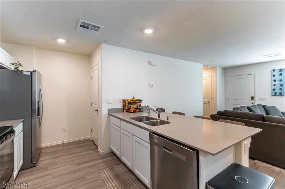 6168 Aster Garden Street North Las Vegas, NV 89081