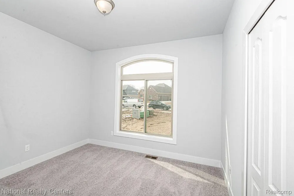 920 Timberbrook Lane Oxford Charter Township, MI 48371