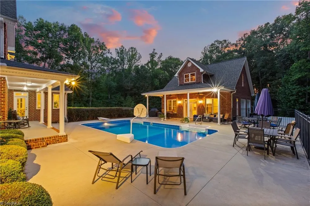 370 Rabbit Farm Trail Advance, NC 27006