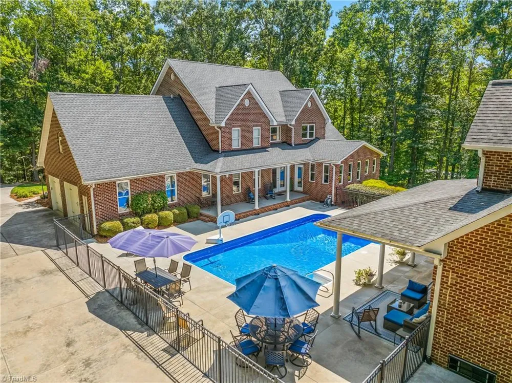 370 Rabbit Farm Trail Advance, NC 27006