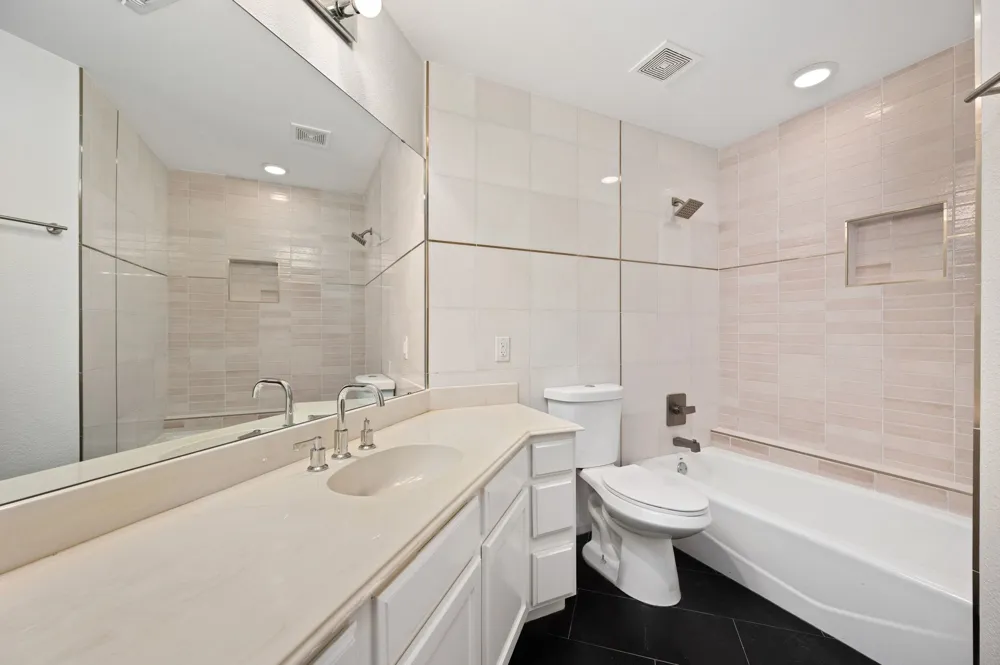 1000 Liberty Park Drive #407 Austin, TX 78746