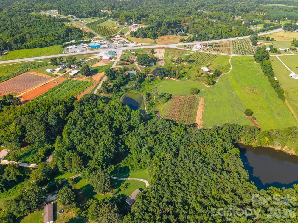 1662 Springlake Road York, SC 29745