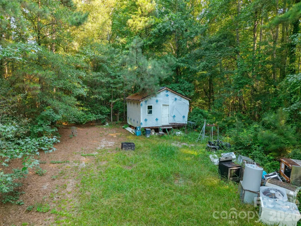 1662 Springlake Road York, SC 29745