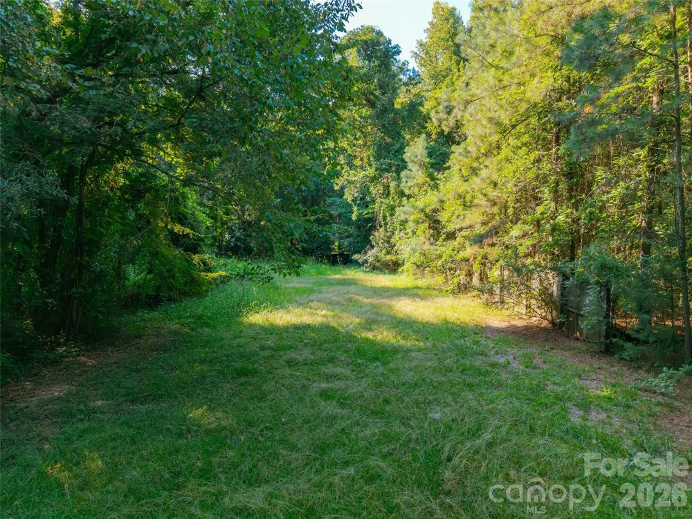 1662 Springlake Road York, SC 29745