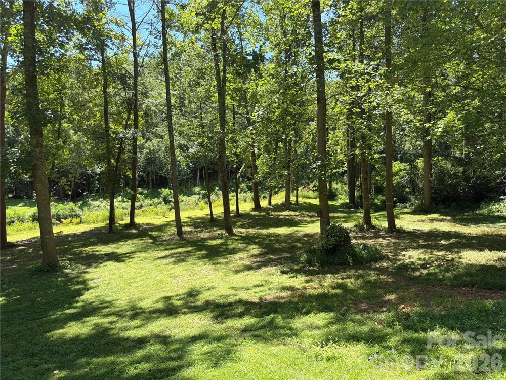 99999 Sunnybrook Drive #10-R Asheville, NC 28805