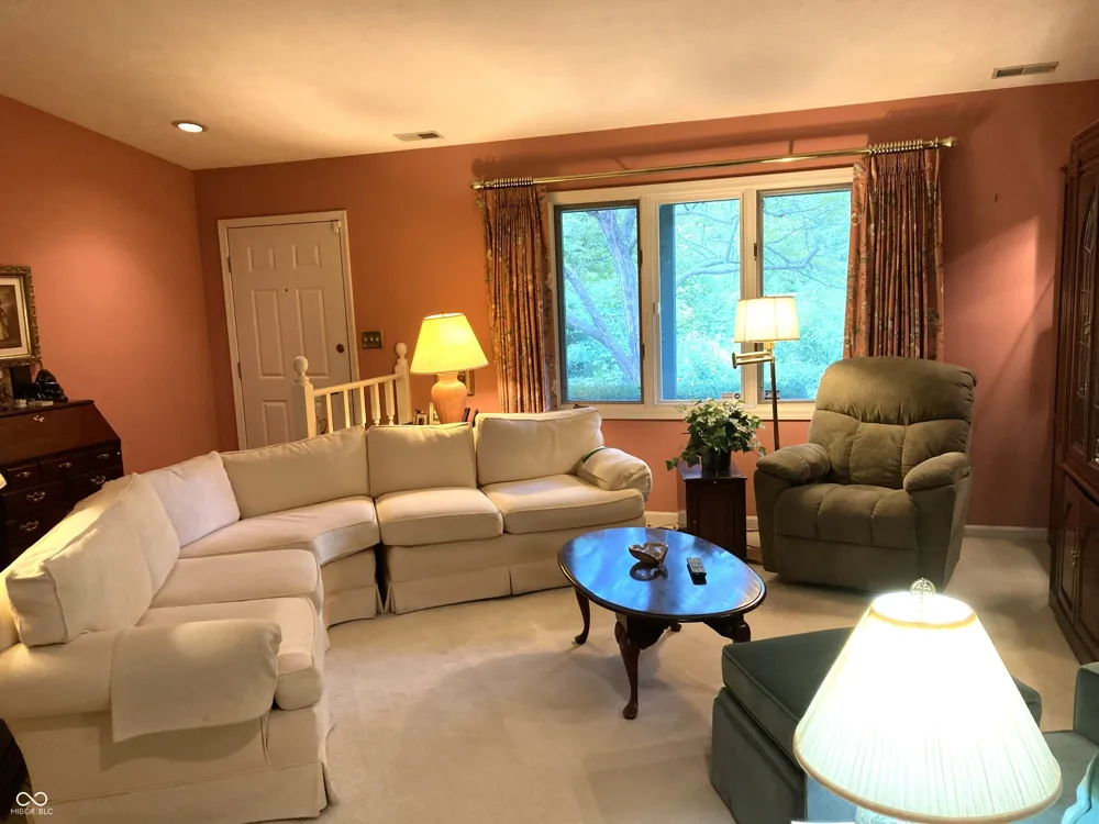 2580 Willow Way Indianapolis, IN 46268