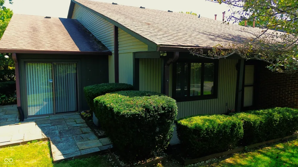 2580 Willow Way Indianapolis, IN 46268