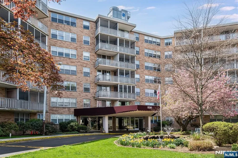 530 Valley Montclair, NJ 07043