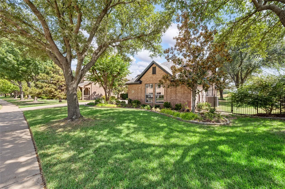 4017 Beacon Street Flower Mound, TX 75028