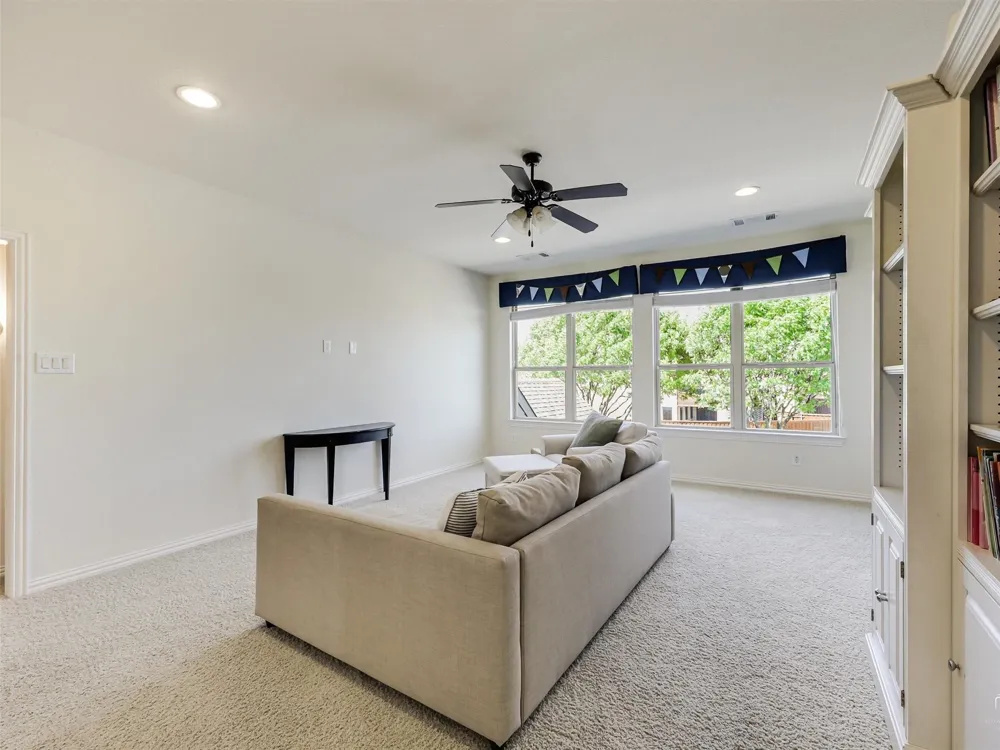 8841 Sutton Drive Frisco, TX 75035