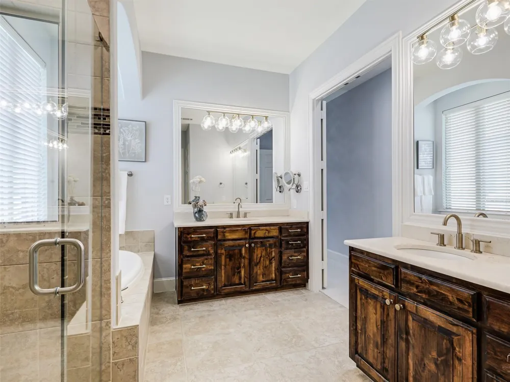 8841 Sutton Drive Frisco, TX 75035