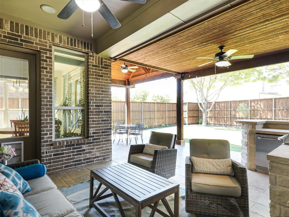 8841 Sutton Drive Frisco, TX 75035
