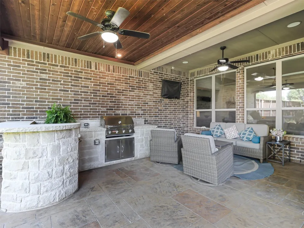 8841 Sutton Drive Frisco, TX 75035