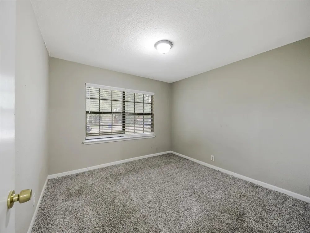 10747 SandAlwood Drive Dallas, TX 75228
