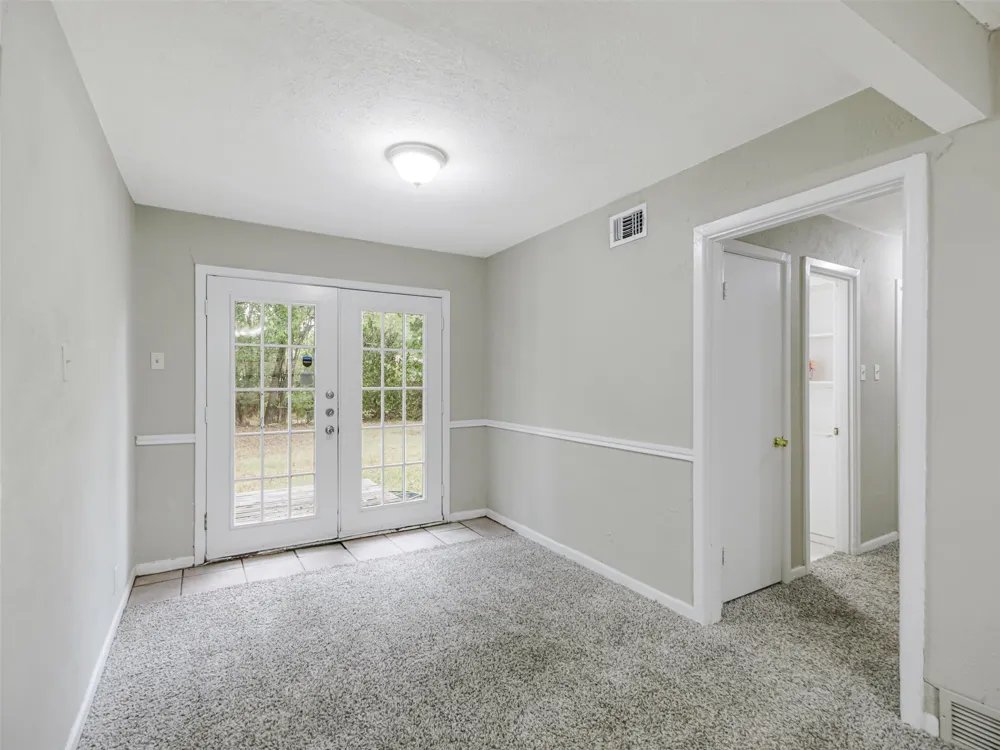 10747 SandAlwood Drive Dallas, TX 75228