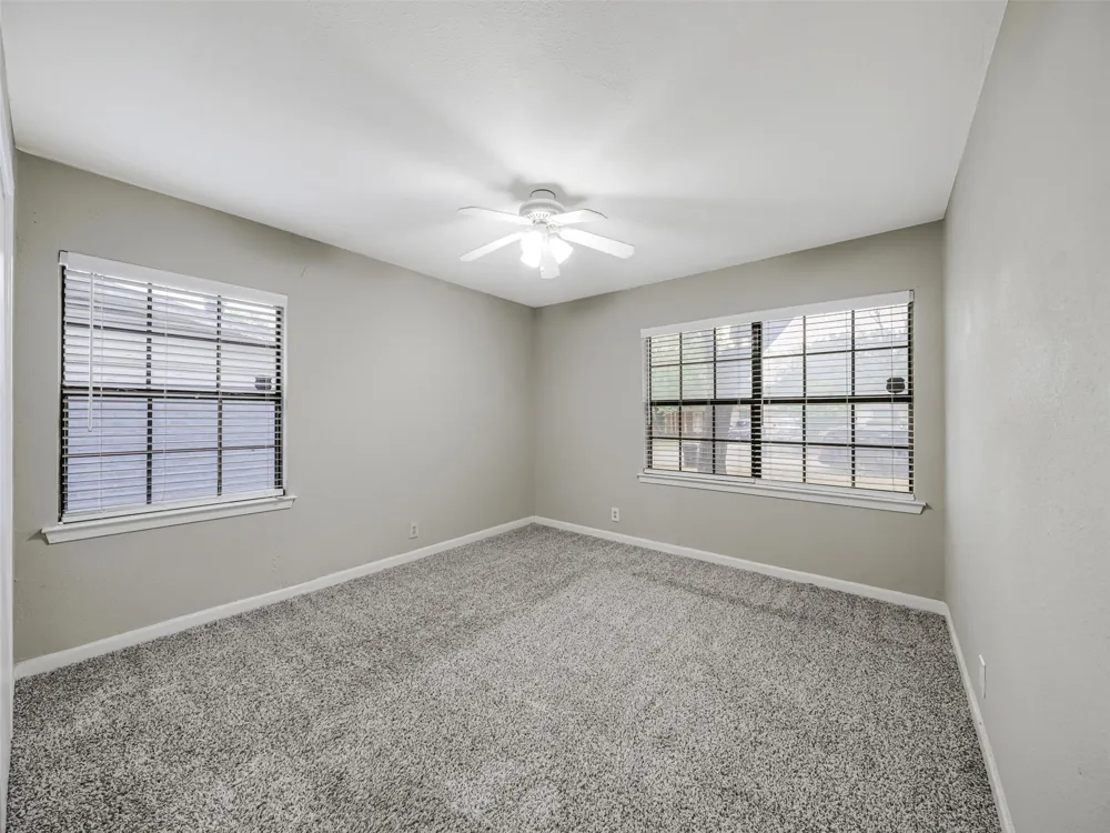 10747 SandAlwood Drive Dallas, TX 75228