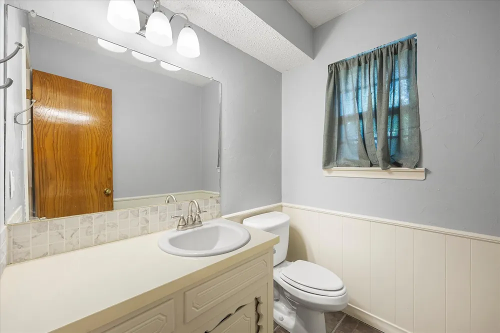 2308 Royal Lane Greenville, TX 75402