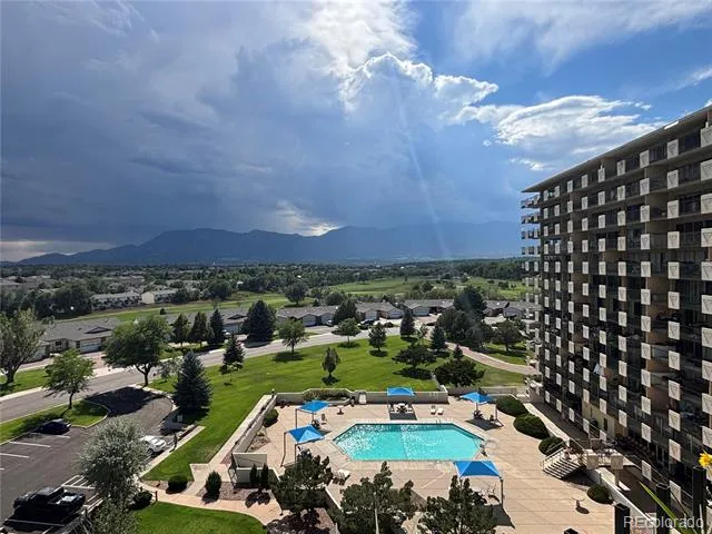 411 Lakewood Circle #B-813 Colorado Springs, CO 80910