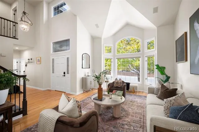 10182 Knoll Circle Littleton, CO 80130