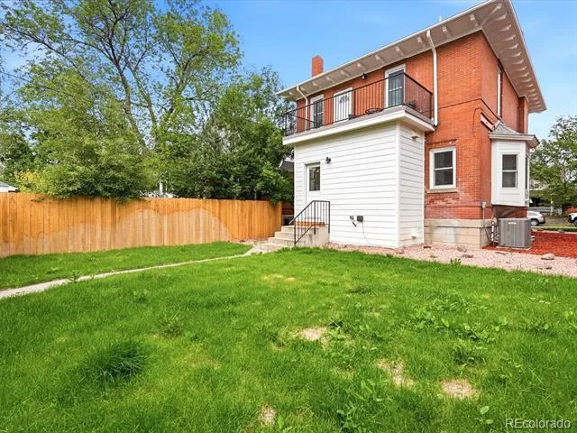 2831 Gaylord Street Denver, CO 80205