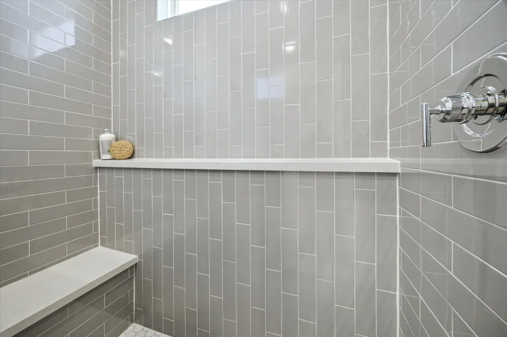 845 Elkhart Street #B Houston, TX 77091