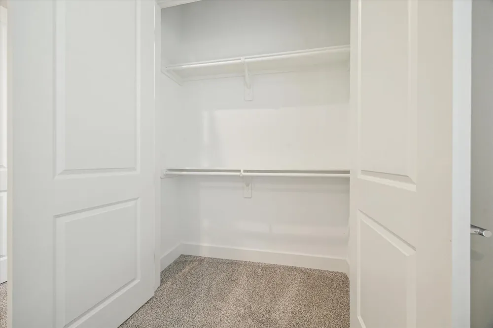 845 Elkhart Street #B Houston, TX 77091