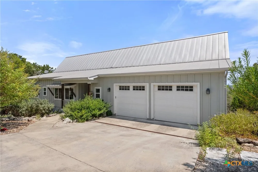 129 Riedel Lane Canyon Lake, TX 78133