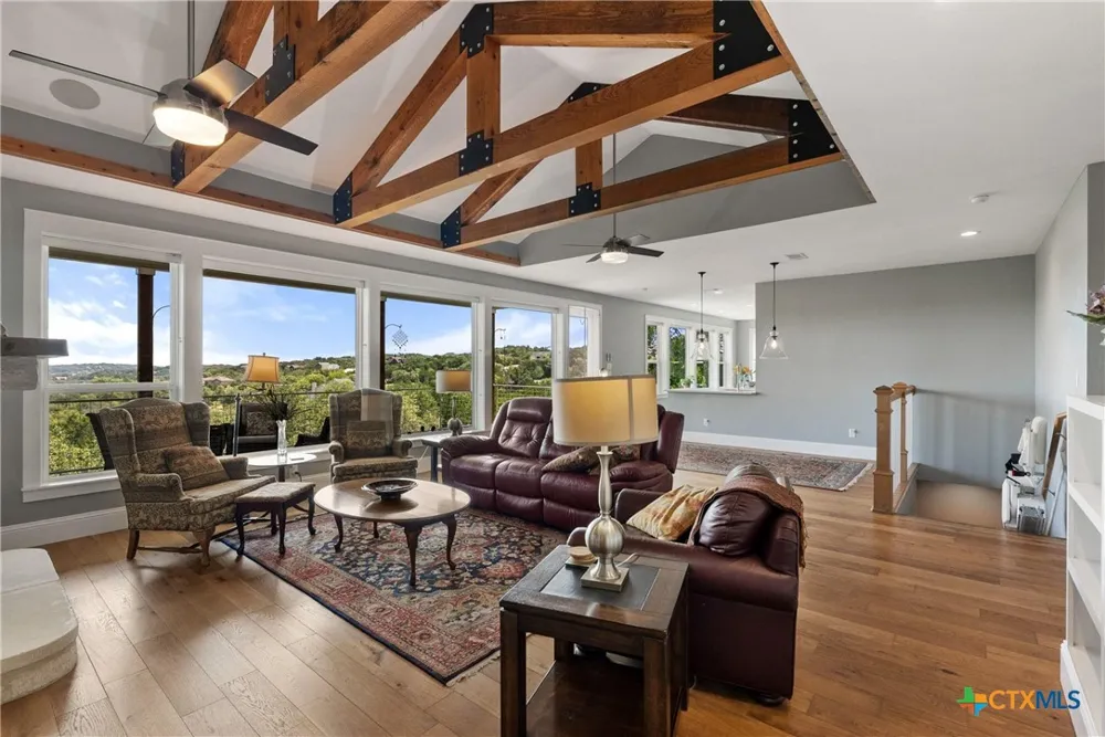 129 Riedel Lane Canyon Lake, TX 78133
