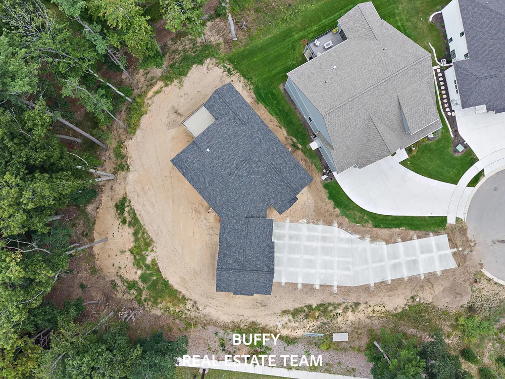 2926 Duneside Circle Muskegon, MI 49441