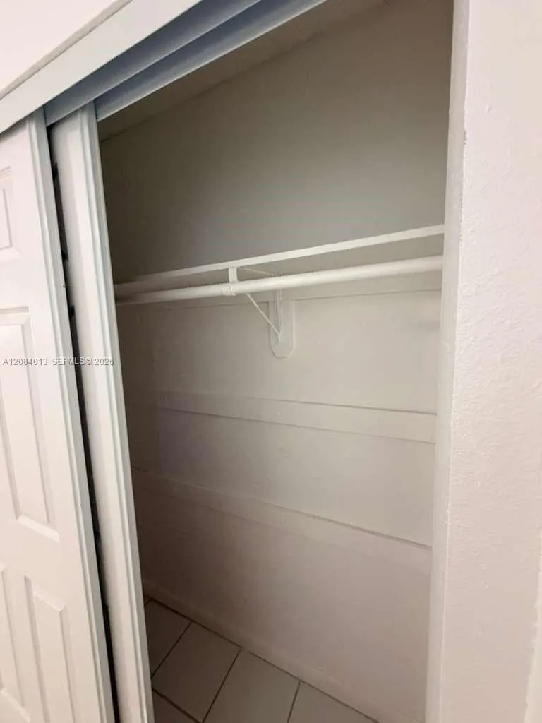 1255 W 53rd St #202 Hialeah, FL 33012