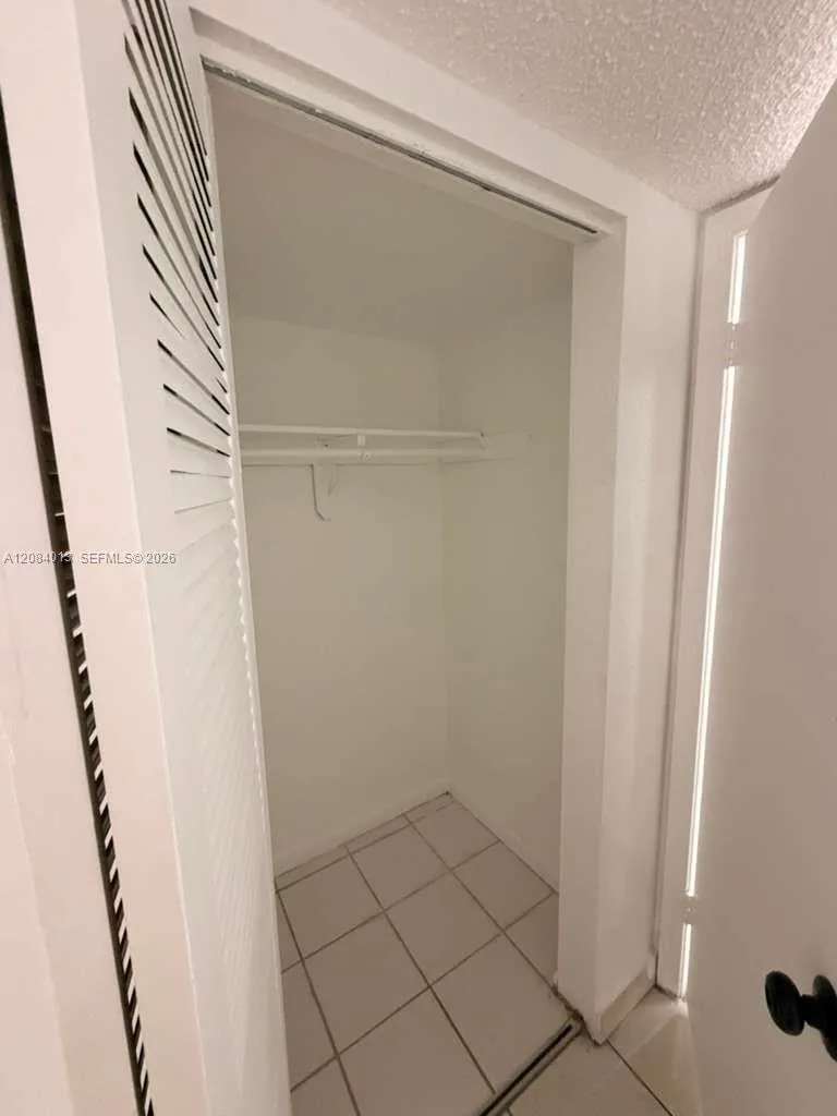 1255 W 53rd St #202 Hialeah, FL 33012