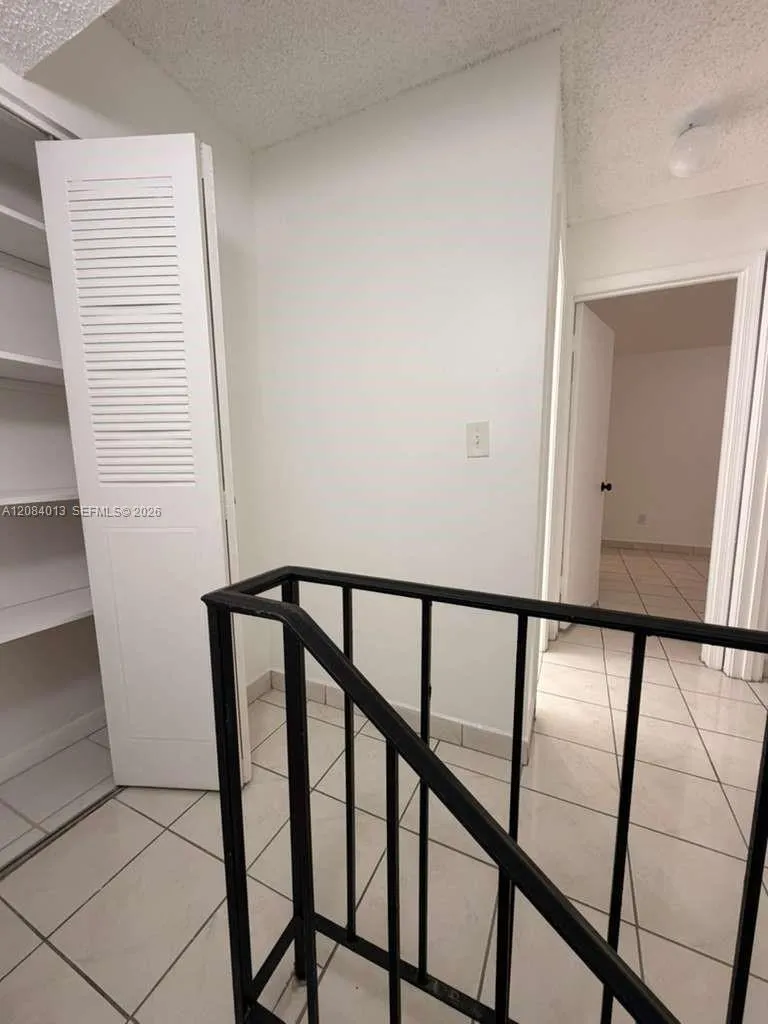 1255 W 53rd St #202 Hialeah, FL 33012
