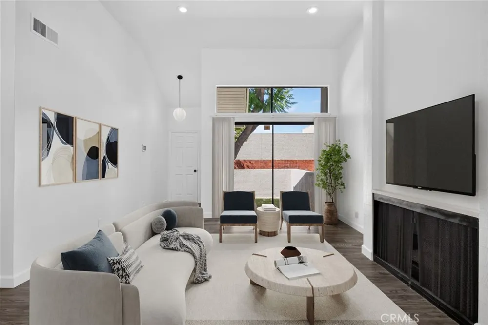 2917 Barrington Court Fullerton, CA 92831