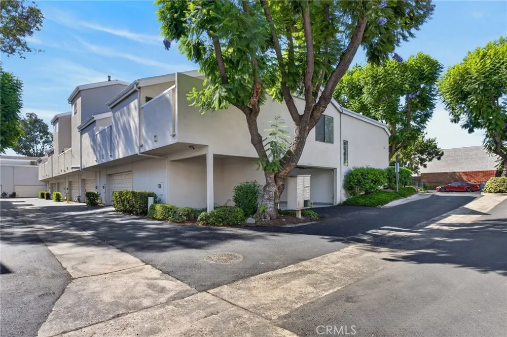 2917 Barrington Court Fullerton, CA 92831