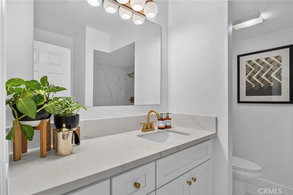 2917 Barrington Court Fullerton, CA 92831