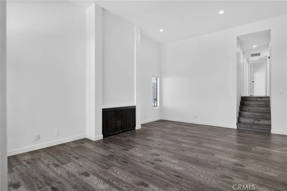 2917 Barrington Court Fullerton, CA 92831