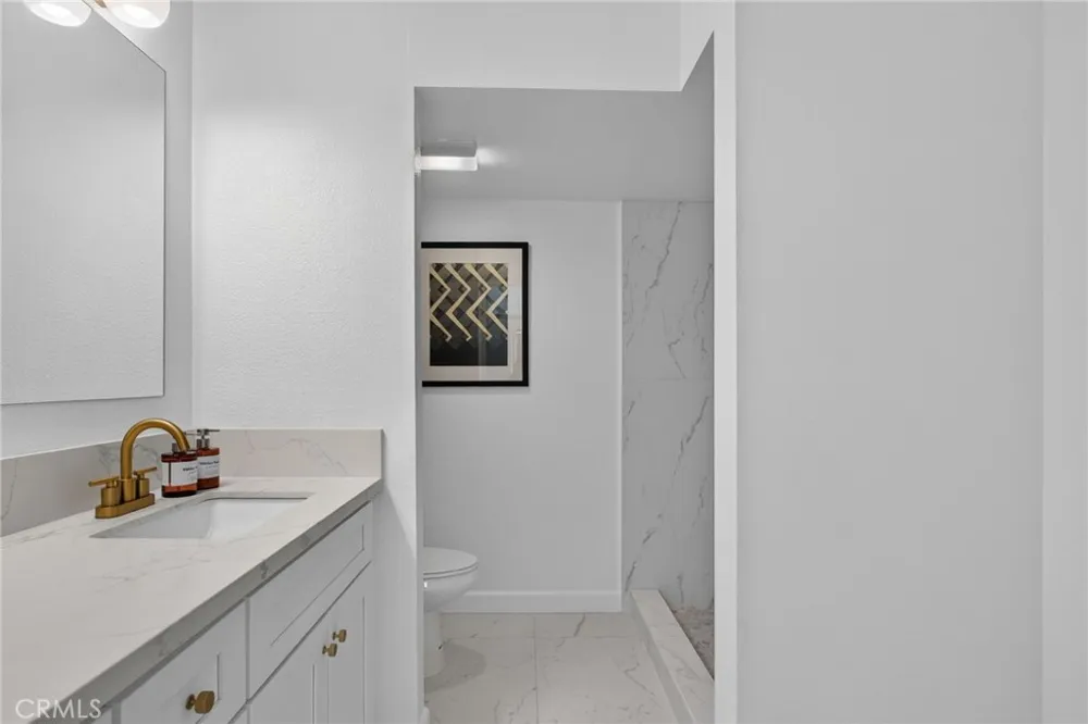 2917 Barrington Court Fullerton, CA 92831