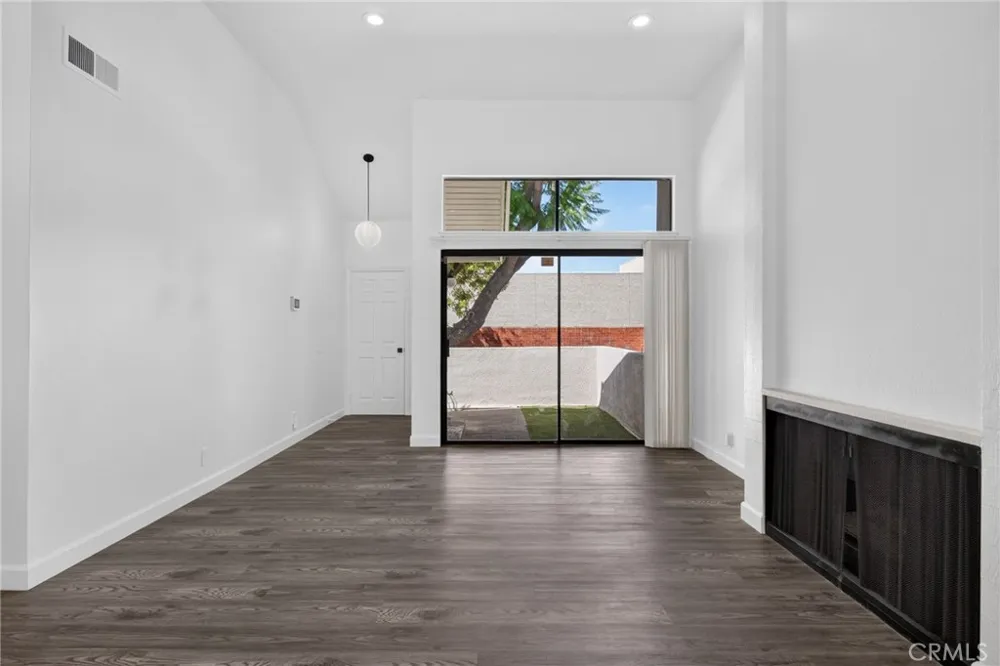 2917 Barrington Court Fullerton, CA 92831
