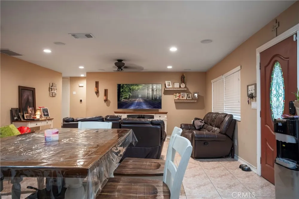 616 S Belden Rialto, CA 92376