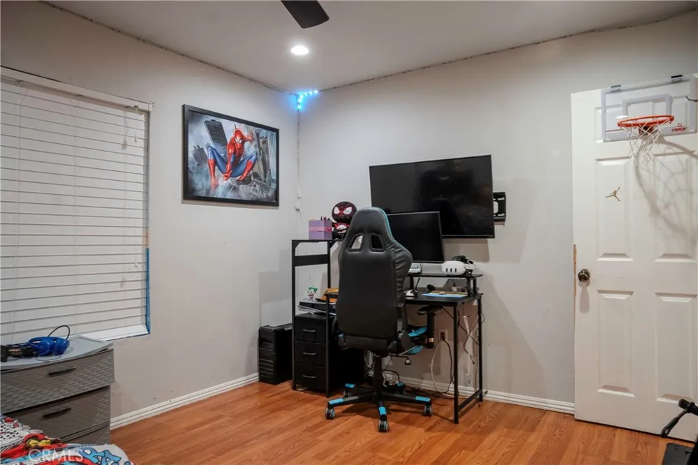 616 S Belden Rialto, CA 92376
