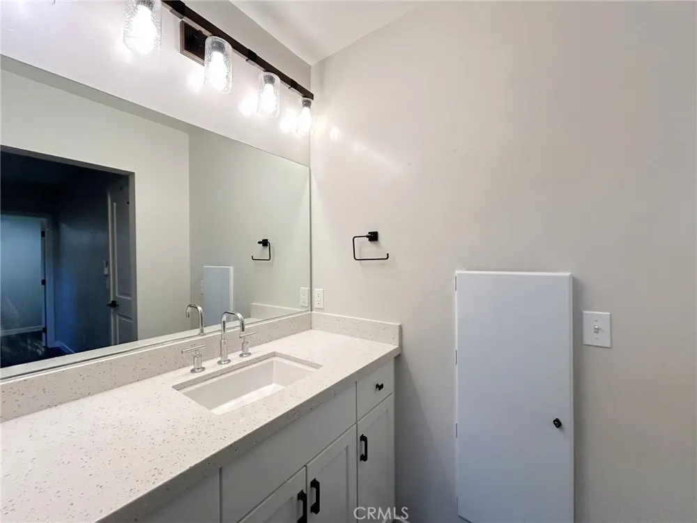 120 S Buena Vista Redlands, CA 92373