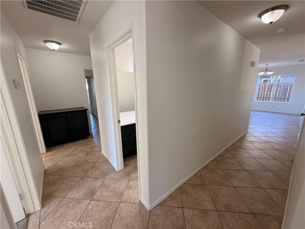 1392 Oak Haven Hemet, CA 92545