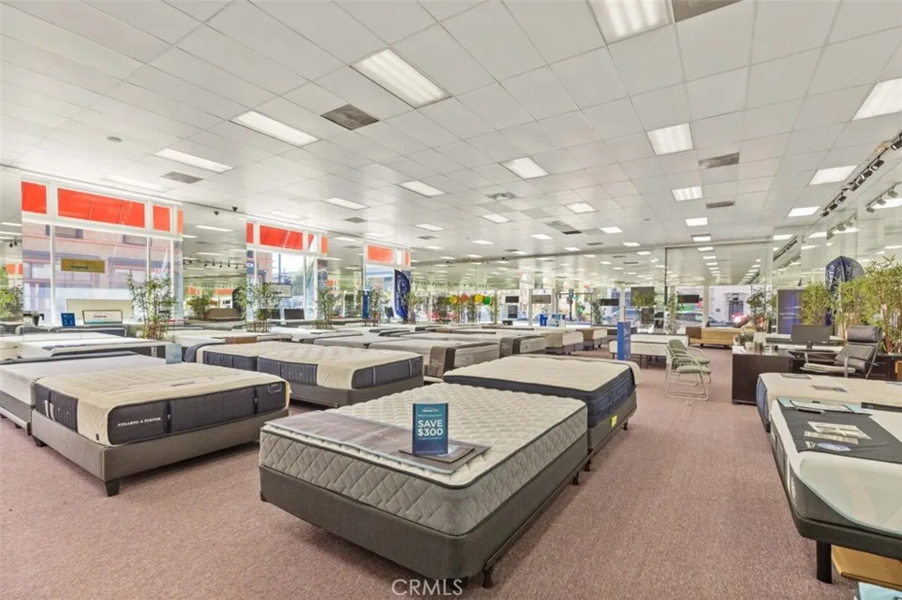 937 E Colorado Boulevard Pasadena, CA 91106