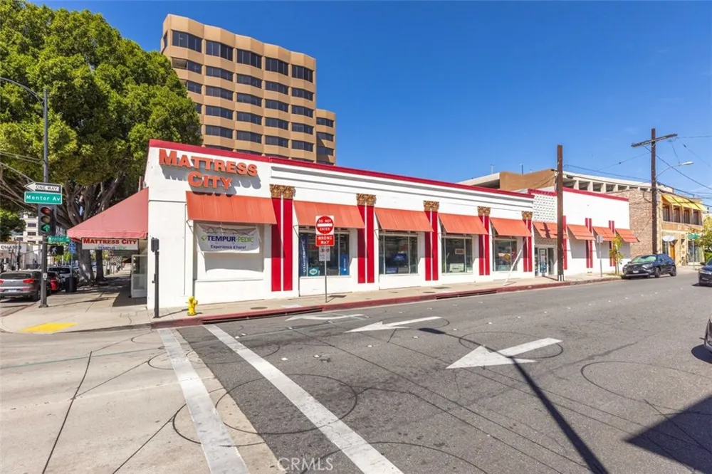 937 E Colorado Boulevard Pasadena, CA 91106