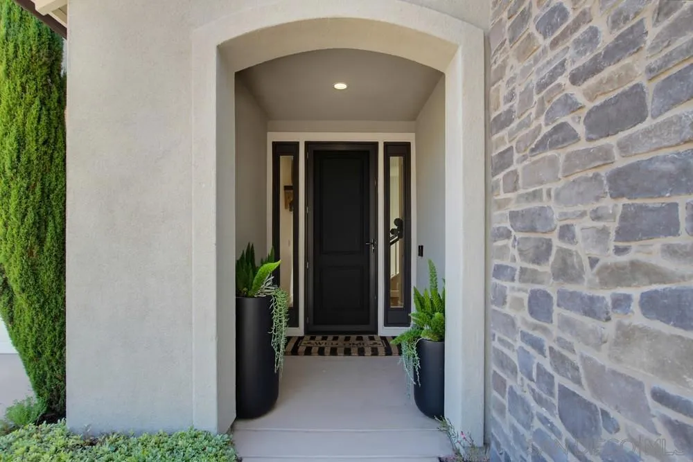 15904 Wilkes San Diego, CA 92127
