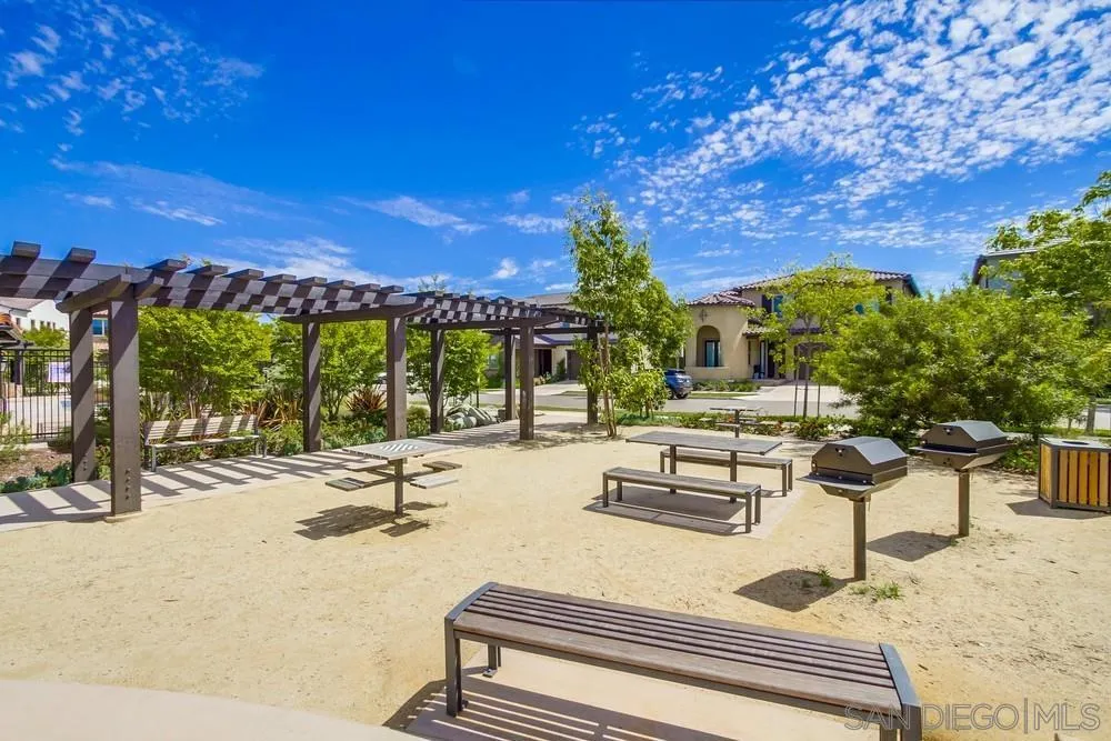 15904 Wilkes San Diego, CA 92127