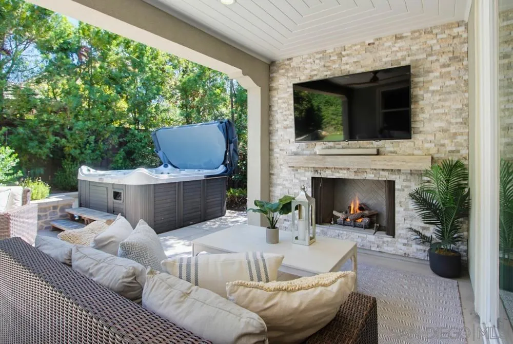 15904 Wilkes San Diego, CA 92127