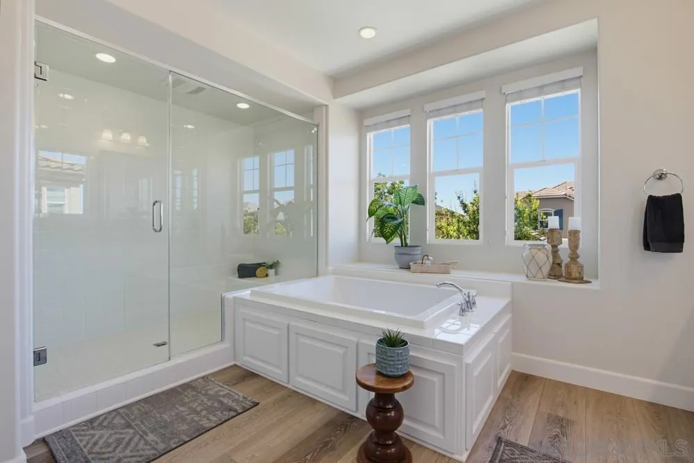 15904 Wilkes San Diego, CA 92127