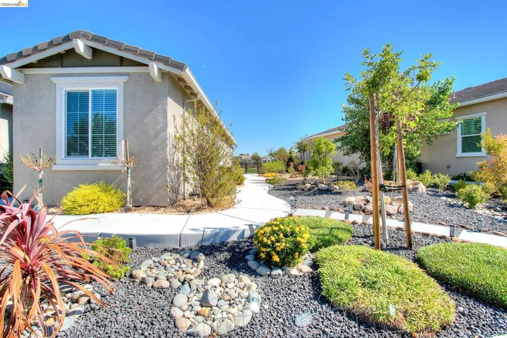 653 Waterwood Dr Rio Vista, CA 94571